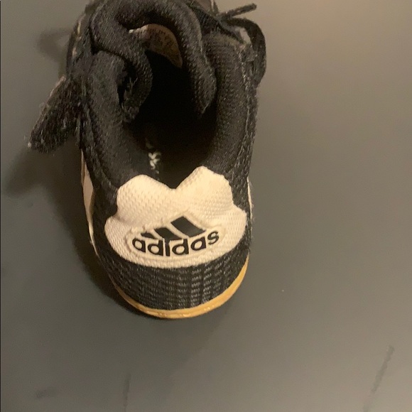 Adidas black shoes - Picture 3 of 4